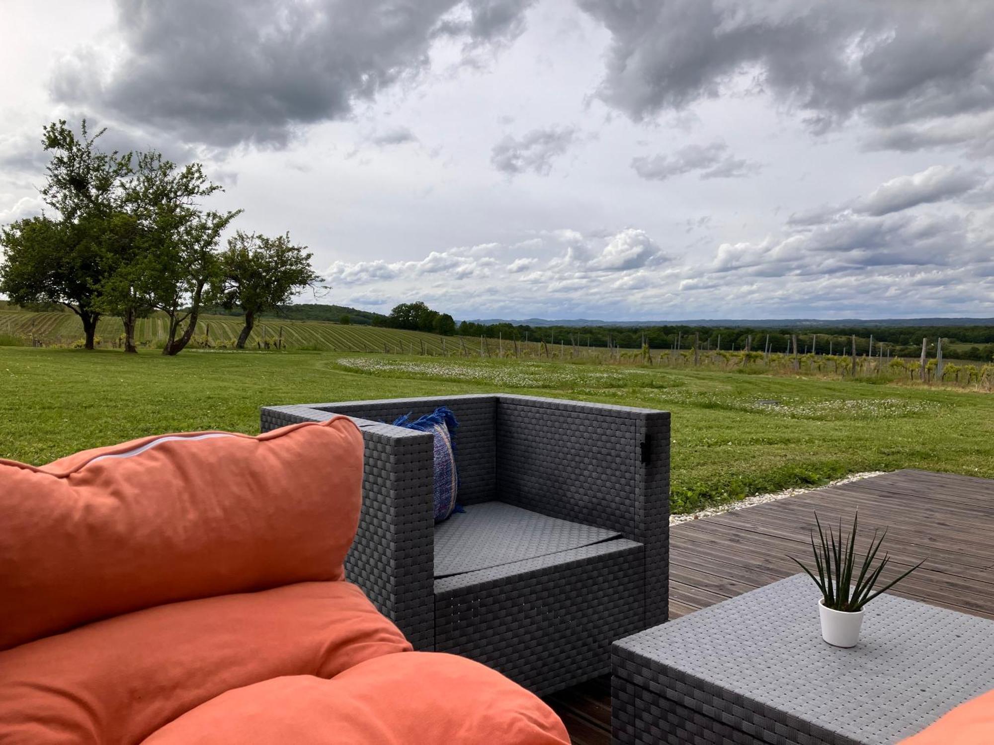 Perigourdine Avec Spa Et Vue Pomport Exterior photo